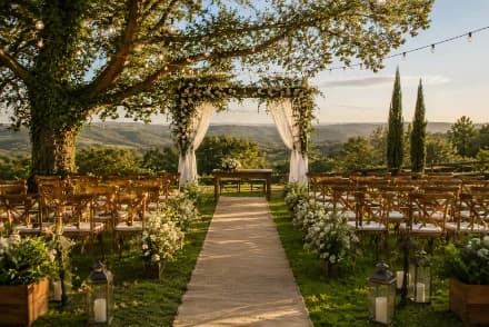 Cerimônia de casamento ao ar livre
